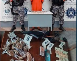 ADOLESCENTE ES CAPTURADO CON COCAÍNA Y MARIHUANA EN ILOPANGO