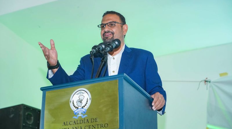 GUSTAVO ACEVEDO PARTICIPA EN ENCUENTRO DE LA FAMILIA JOSEFINA EN SANTA ANA