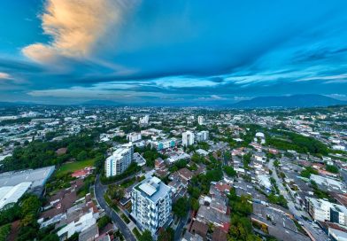 PRONOSTICAN LLUVIAS Y TORMENTAS EN VARIOS SECTORES DE EL SALVADOR DURANTE ESTE MIÉRCOLES