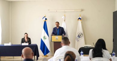 ALCALDE DE SANTA ANA CENTRO PARTICIPÓ EN JORNADA PARA MEJORAR LA ADMINISTRACIÓN DE LOS MERCADOS MUNICIPALES