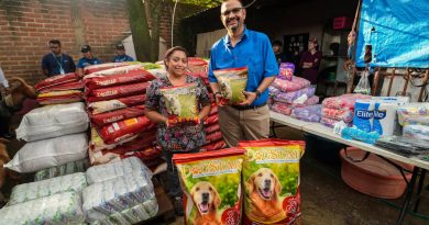 ALCALDÍA DE SANTA ANA CENTRO ENTREGA DONATIVO A REFUGIO ORGULLO MESTIZO Y ANUNCIA GESTIÓN PARA NUEVO ALBERGUE