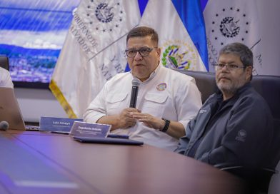 DESBORDAMIENTO DEL RÍO SENSUNAPÁN PROVOCA INUNDACIONES EN VIVIENDAS DE ACAJUTLA