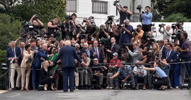 PRINCIPALES CADENAS DE TELEVISIÓN SUSPENDEN COBERTURA CONJUNTA DE TRUMP TRAS VETO A CNN