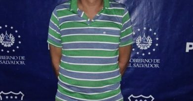 DOS CONDUCTORES SON DETENIDOS TRAS ACCIDENTE QUE DEJÓ A UN MENOR FALLECIDO EN SONSONATE