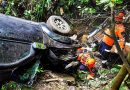 DOS PERSONAS RESULTAN LESIONADAS TRAS CAER VEHÍCULO A UN BARRANCO EN SANTA ANA