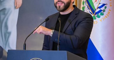 BUKELE ANUNCIA INVERSIÓN DE $2,900 MILLONES DE GRUPO COX EN AGUA Y ENERGÍA