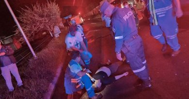 DOS PERSONAS FALLECEN EN ACCIDENTE ENTRE MOTOCICLETA Y MICROBUS EN MEJICANOS