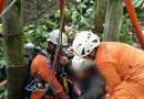 BOMBEROS RESCATÓ A UNA PERSONA QUE CAYÓ EN UN POZO DE 25 METROS EN CIUDAD DELGADO