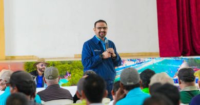 ALCALDE DE SANTA ANA CENTRO SOSTIENE REUNIÓN CON VETERANOS DE GUERRA PARA ESCUCHAR SUS PETICIONES